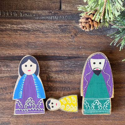 Handpainted Mango Wood India Nativity Set (7 Pieces)