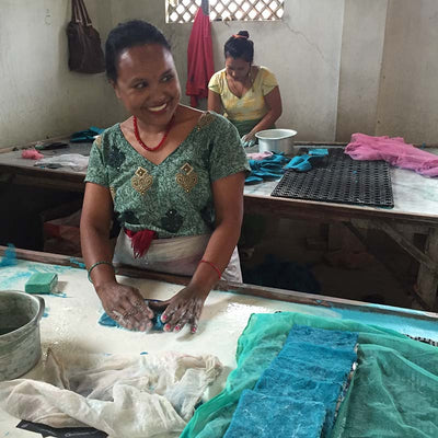 Handcrafted Elephant Felt Coin Zipper Pouch
