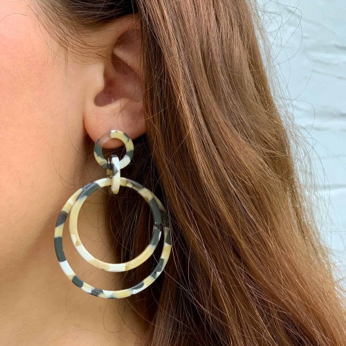 Tortoise shell dangle earrings cheap