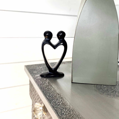 Soapstone Lovers Heart Black - 8 Inch